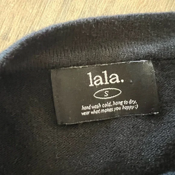 LALA Black Tiger Sweater - Picture 3 of 4